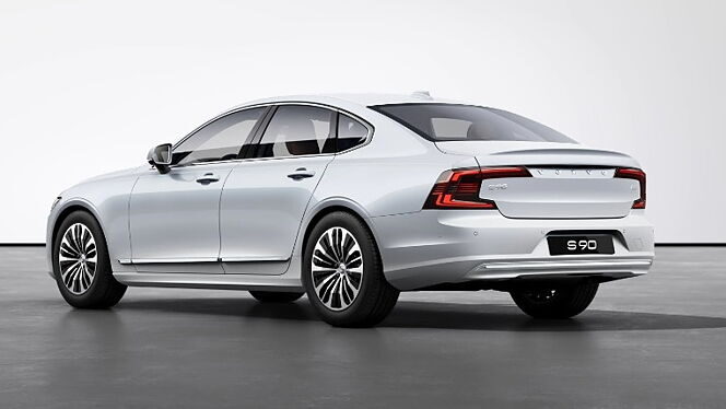 WhatsApp-Image-2025-05-03-at-23.29.04_f24ed54d-edited Volvo S90 Price In India: यहाँ जाने इसके फीचर्स और प्राइस के बारे में