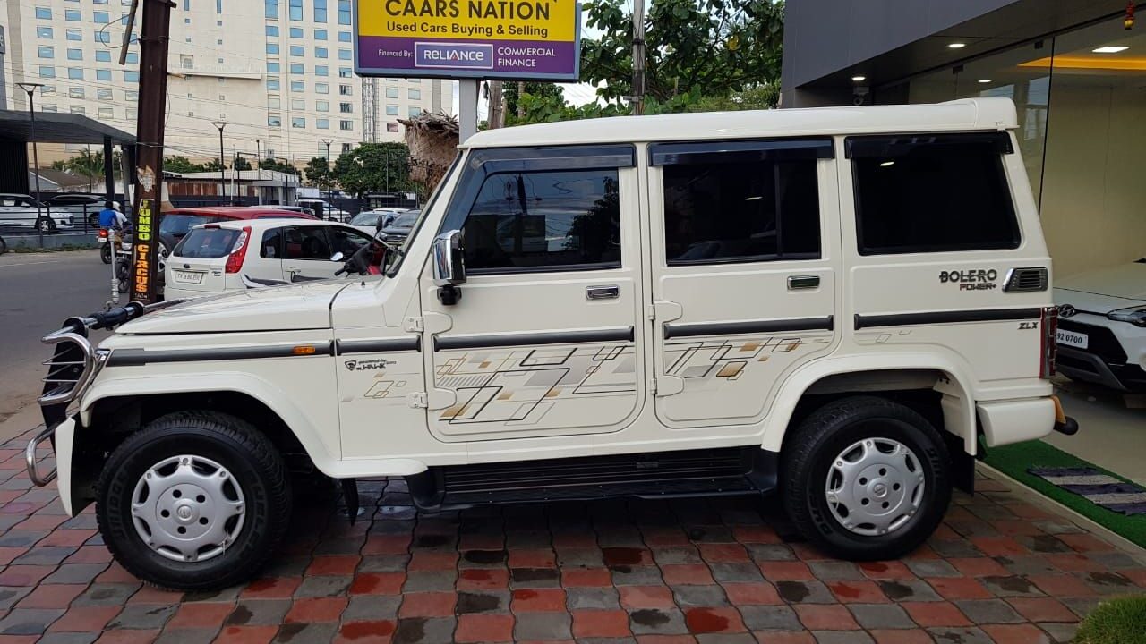 WhatsApp-Image-2025-05-07-at-16.05.13_183ac9dd-edited New Mahindra Bolero 2025: शक्ति, सुरक्षा और सुविधा का अद्वितीय संगम!
