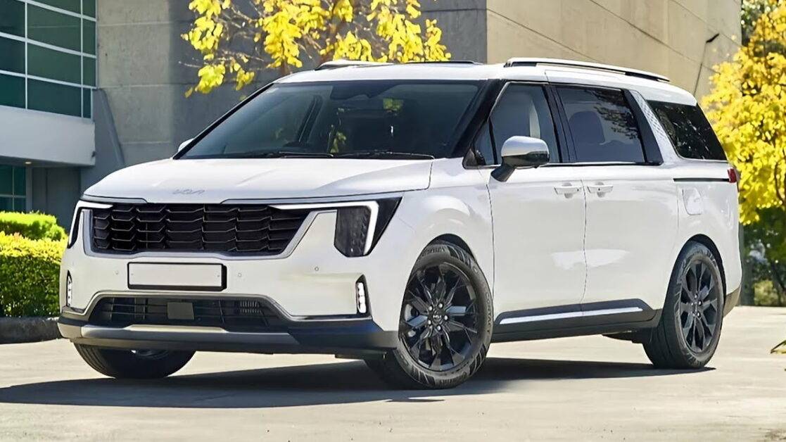 WhatsApp-Image-2025-05-10-at-14.56.25_e81c9032-edited New Kia Carnival आपके परिवार के लिए एक शानदार और लक्जरी राइड