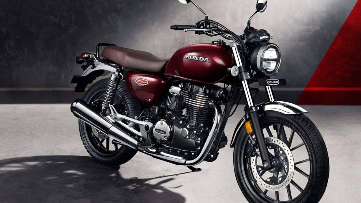 WhatsApp-Image-2025-05-11-at-23.00.07_30b7a10a-edited Honda Hness CB350 RS: एक शानदार क्लासिक बाइक का आधुनिक अवतार